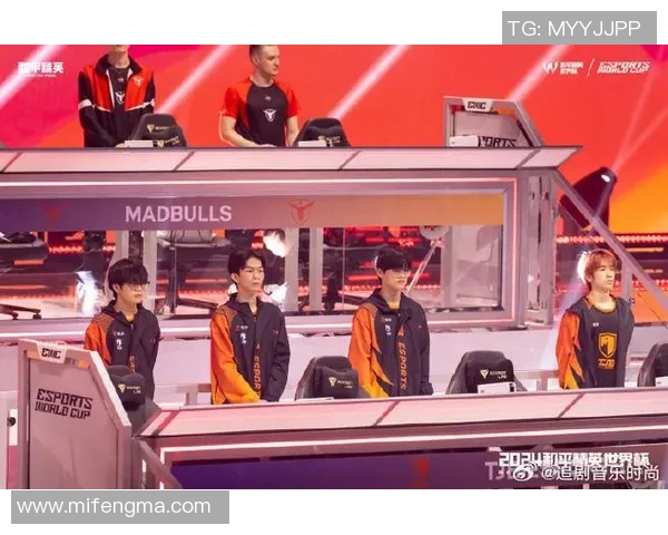 esports最新数据和平精英团队协作赛事中FPX表现突出创下新高纪录引发热议